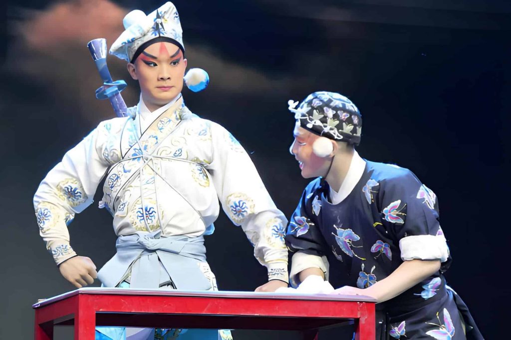 Peking Opera, Tianleyuan Grand Theater, Beijing, China, traditional Chinese culture, opera show, stage photo.