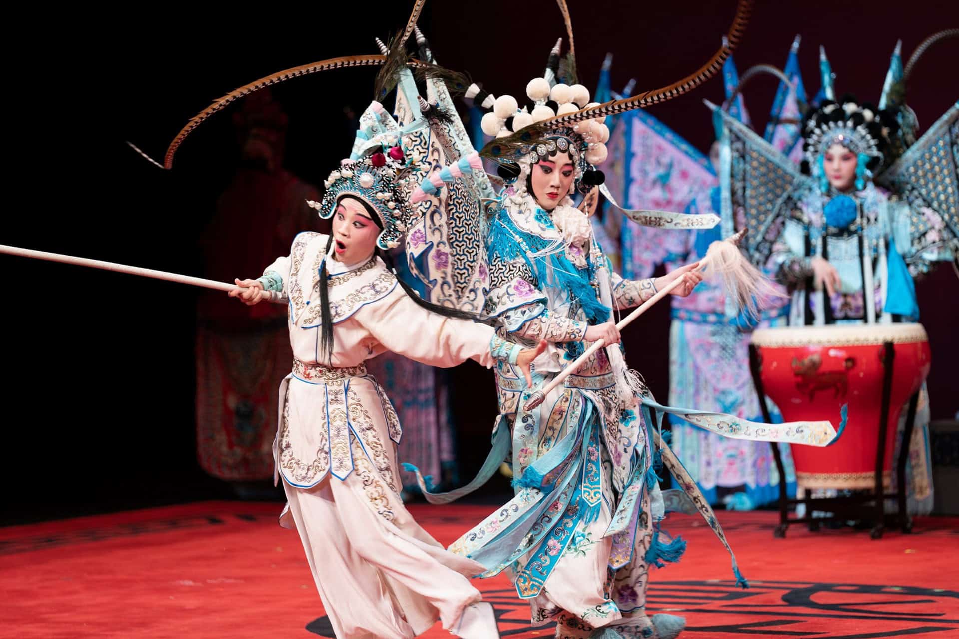 Tianleyuan Theater stage performance – Traditional Peking Opera and acrobatics show in Beijing